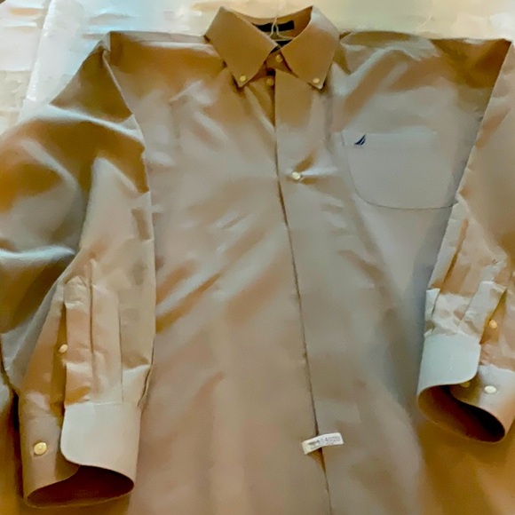 Nautica Men's Tan Dress Shirt - Picture 1 of 3